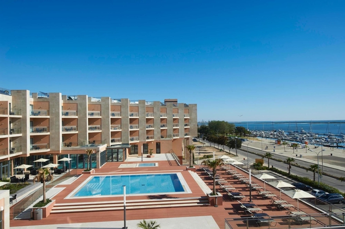 Imagen de los exteriores del Hotel Real Marina and Spa. Foto 11