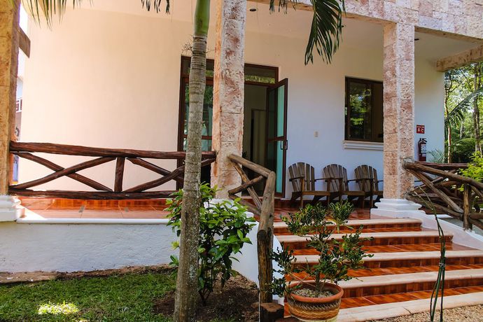 Imagen de los interiores del Hotel Real Mayab and Bungalows. Foto 16