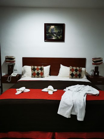 Imagen de la habitación del Hotel Real Mercedes. Foto 5