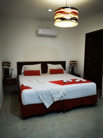 Imagen de la habitación del Hotel Real Mercedes. Foto 10