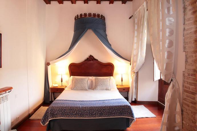 Imagen general del Hotel Real Monasterio San Zoilo. Foto 6