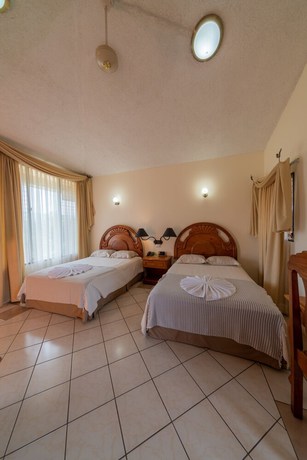 Imagen de la habitación del Hotel Real Pacifico. Foto 4