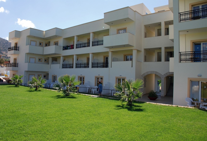 Imagen de los exteriores del Hotel Real Palace, Malia. Foto 2