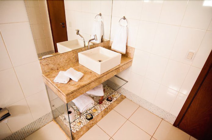 Imagen de la habitación del Hotel Real Palace, Tres Lagoas. Foto 6