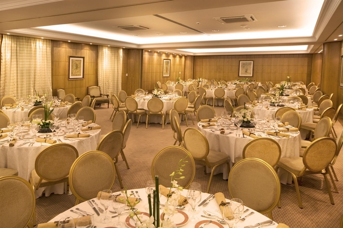 Imagen de los interiores del Hotel Real Palacio. Foto 10