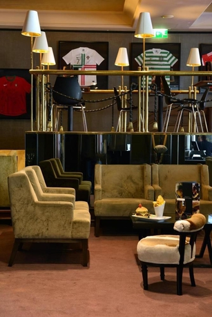 Imagen del bar/restaurante del Hotel Real Parque. Foto 6