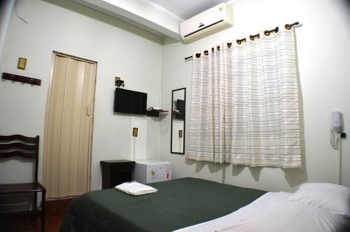 Imagen de la habitación del Hotel Real Paulista. Foto 12