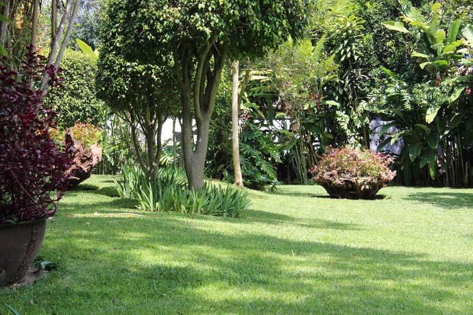 Imagen de los exteriores del Hotel Real Plaza, Antigua Guatemala. Foto 3