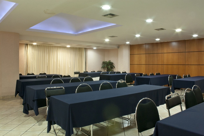 Imagen de los interiores del Hotel Real Plaza, San Luis Potosi. Foto 6