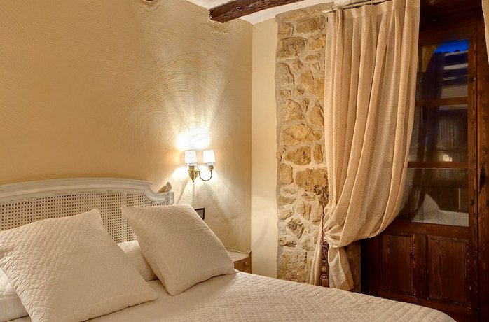 Imagen de la habitación del Hotel Real Posada De Liena. Foto 3