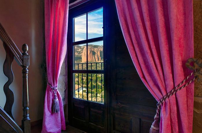 Imagen de los interiores del Hotel Real Posada De Liena. Foto 13