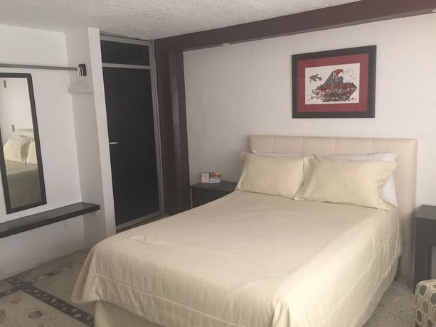 Imagen de la habitación del Hotel Real San Luis. Foto 4