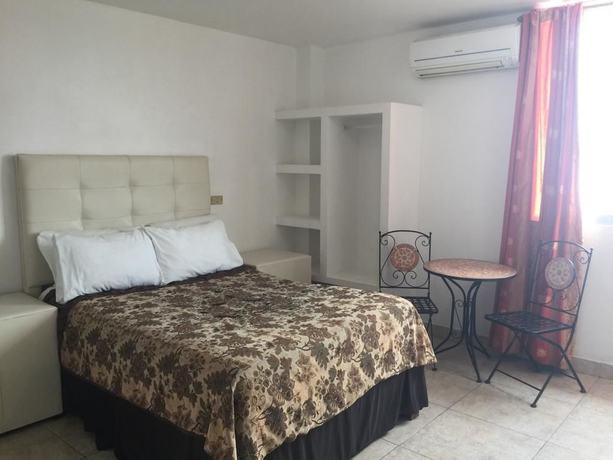 Imagen de la habitación del Hotel Real San Luis. Foto 6