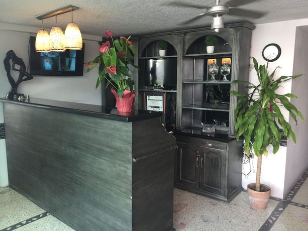 Imagen de los interiores del Hotel Real San Luis. Foto 15