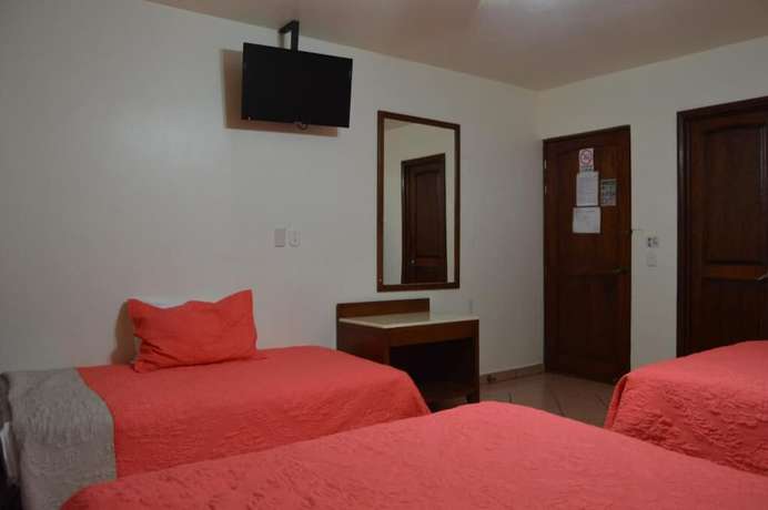 Imagen de la habitación del Hotel Real Santa Fe. Foto 10