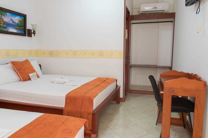 Imagen de la habitación del Hotel Real Santa Ines. Foto 6