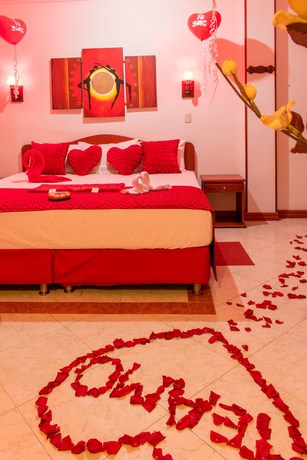 Imagen de la habitación del Hotel Real Santa Ines. Foto 12