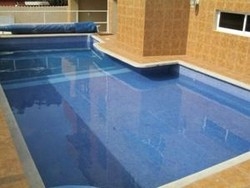 Imagen de la piscina del Hotel Real Santa Maria. Foto 4
