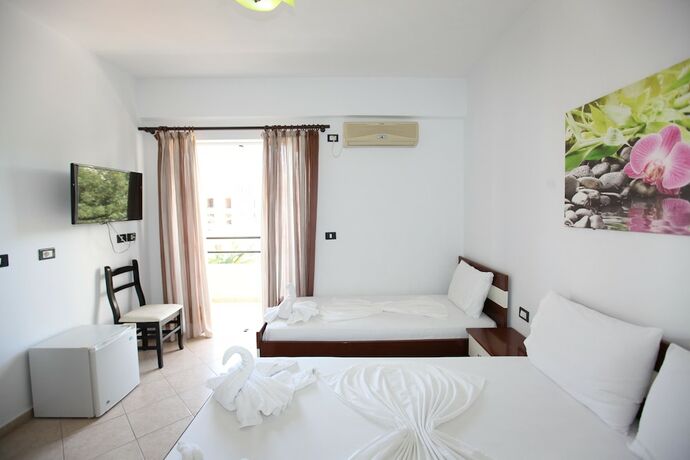 Imagen general del Hotel Real, Sarande. Foto 3