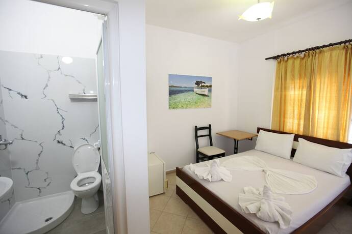 Imagen general del Hotel Real, Sarande. Foto 9