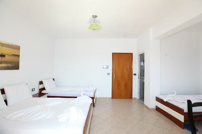 Imagen general del Hotel Real, Sarande. Foto 12