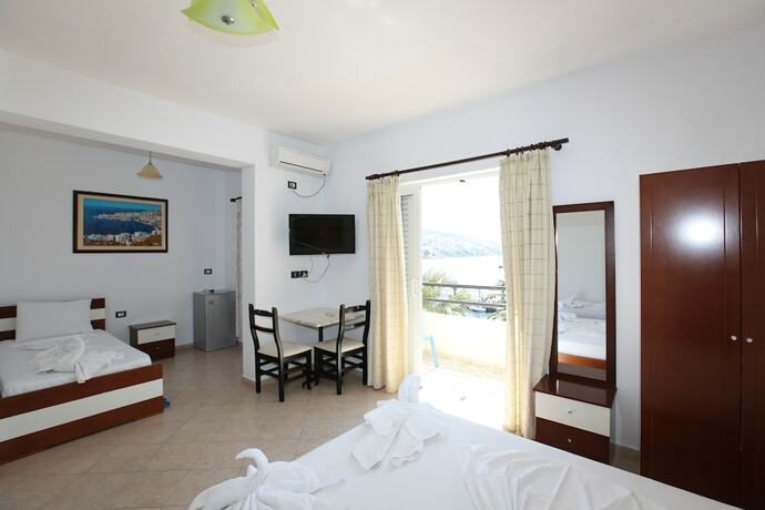 Imagen general del Hotel Real, Sarande. Foto 13