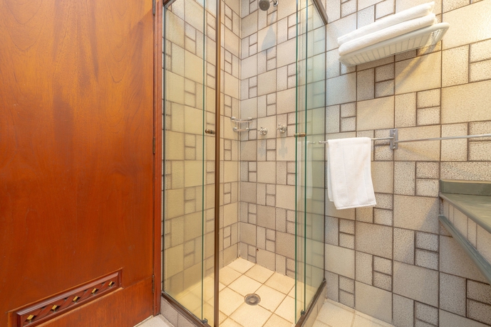 Imagen de la habitación del Hotel Real Villa Bella. Foto 9