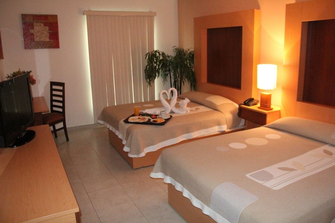 Imagen de la habitación del Hotel Real Zapopan. Foto 8