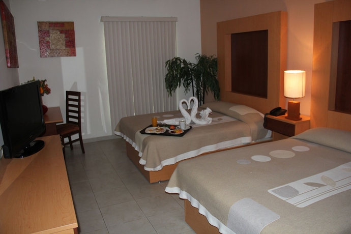 Imagen de la habitación del Hotel Real Zapopan. Foto 10