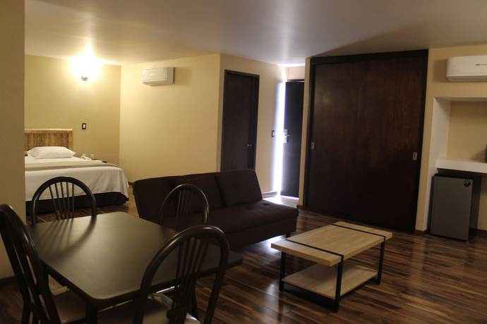 Imagen de la habitación del Hotel Real de Guadalupe. Foto 3