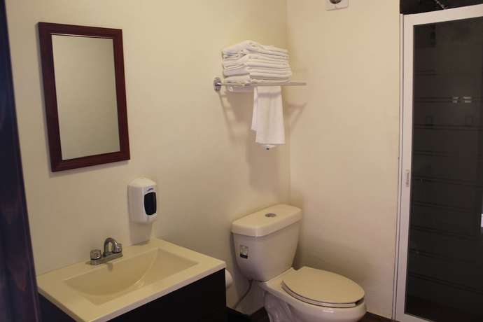 Imagen de la habitación del Hotel Real de Guadalupe. Foto 7