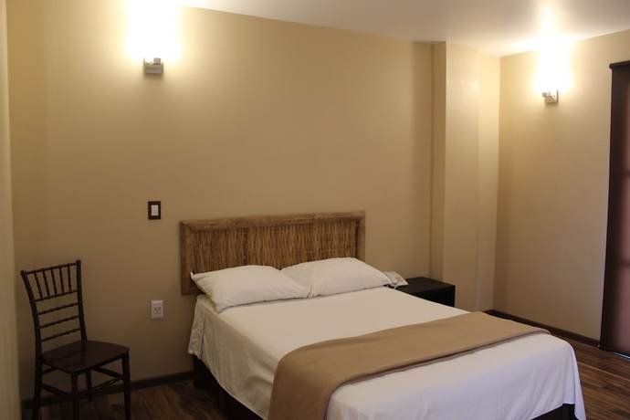 Imagen de la habitación del Hotel Real de Guadalupe. Foto 11