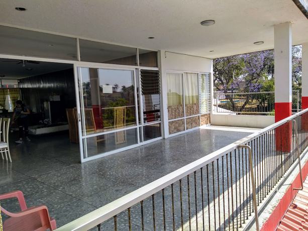 Imagen del bar/restaurante del Hotel Real de Obregon. Foto 4