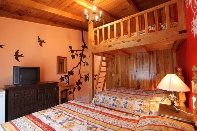 Imagen de la habitación del Hotel Real de la Sierra. Foto 15