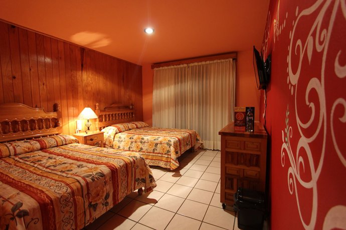 Imagen de la habitación del Hotel Real de la Sierra. Foto 17