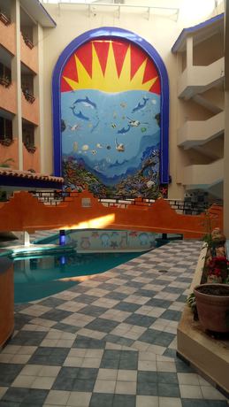 Imagen de la piscina del Hotel Real del Mar. Foto 17