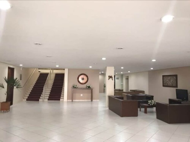 Imagen de los interiores del Hotel Realce. Foto 18