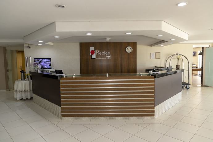 Imagen de los interiores del Hotel Realce. Foto 20