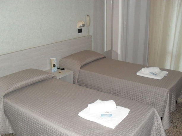 Imagen de la habitación del Hotel Reale, Costa de Rimini. Foto 8