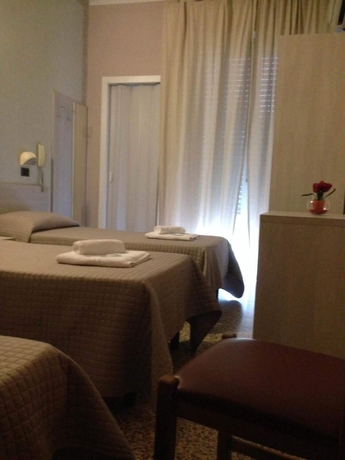 Imagen de la habitación del Hotel Reale, Costa de Rimini. Foto 11