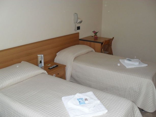 Imagen de la habitación del Hotel Reale. Foto 7