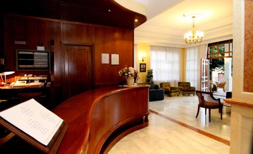 Imagen general del Hotel Reale, FIUGGI. Foto 6