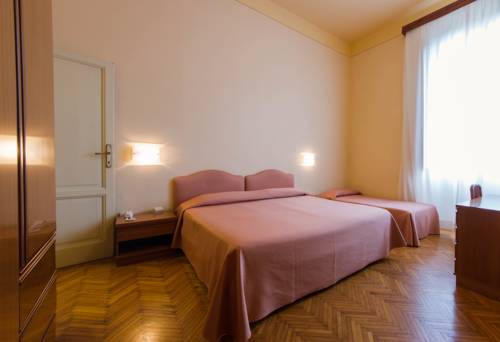 Imagen de la habitación del Hotel Reale, Montecatini Terme. Foto 4