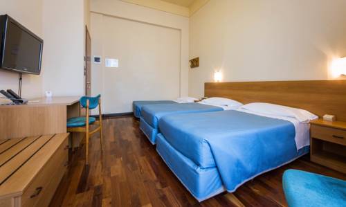 Imagen de la habitación del Hotel Reale, Montecatini Terme. Foto 6