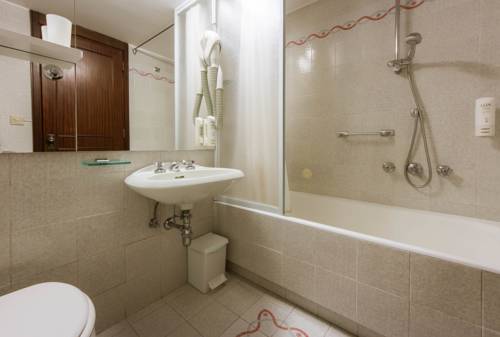 Imagen de la habitación del Hotel Reale, Montecatini Terme. Foto 8