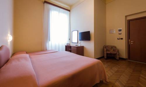 Imagen de la habitación del Hotel Reale, Montecatini Terme. Foto 16