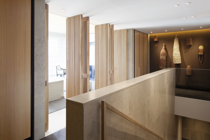 Imagen de la habitación del Hotel Realm. Foto 9