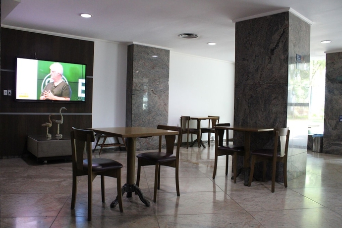 Imagen de la habitación del Hotel Realminas. Foto 10
