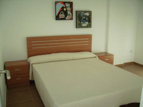 Imagen de la habitación del Hotel Realrent Vistabella. Foto 7
