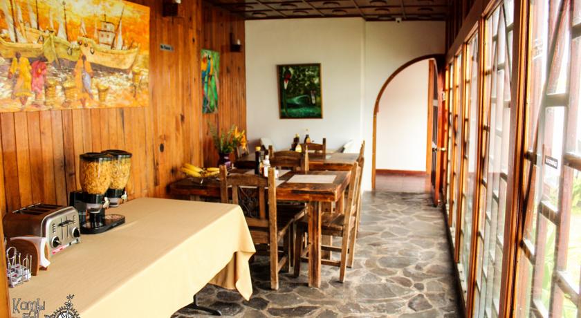 Imagen de los interiores del Hotel Rebequet. Foto 8